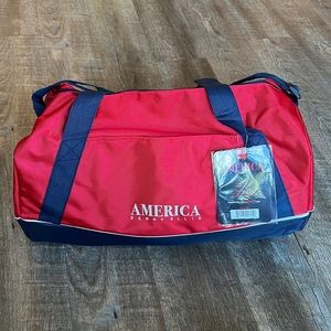 America Perry Ellis duffel bag